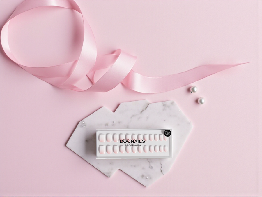DOONAILS Soft Gel Press Ons „Babyboomer“ – Short Square (30 Stk.)