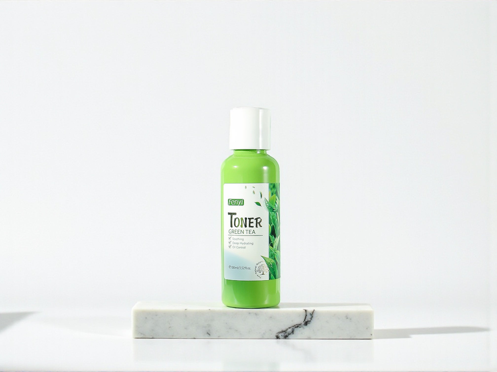 Green Tea Toner 100ml – Feuchtigkeitsspendendes Gesichtswasser mit Grüntee-Extrakt | Beruhigt & Klärt die Haut