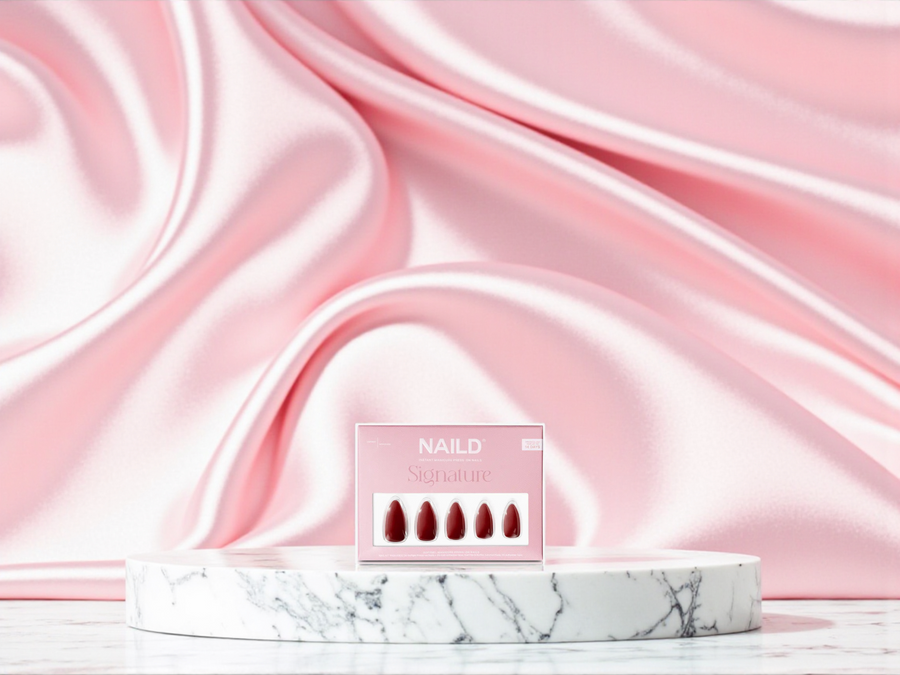 NAILD – Bloody Mary Almond Softgel Press-On Nails | Intensive Farbe, elegante Form, makelloses Finish