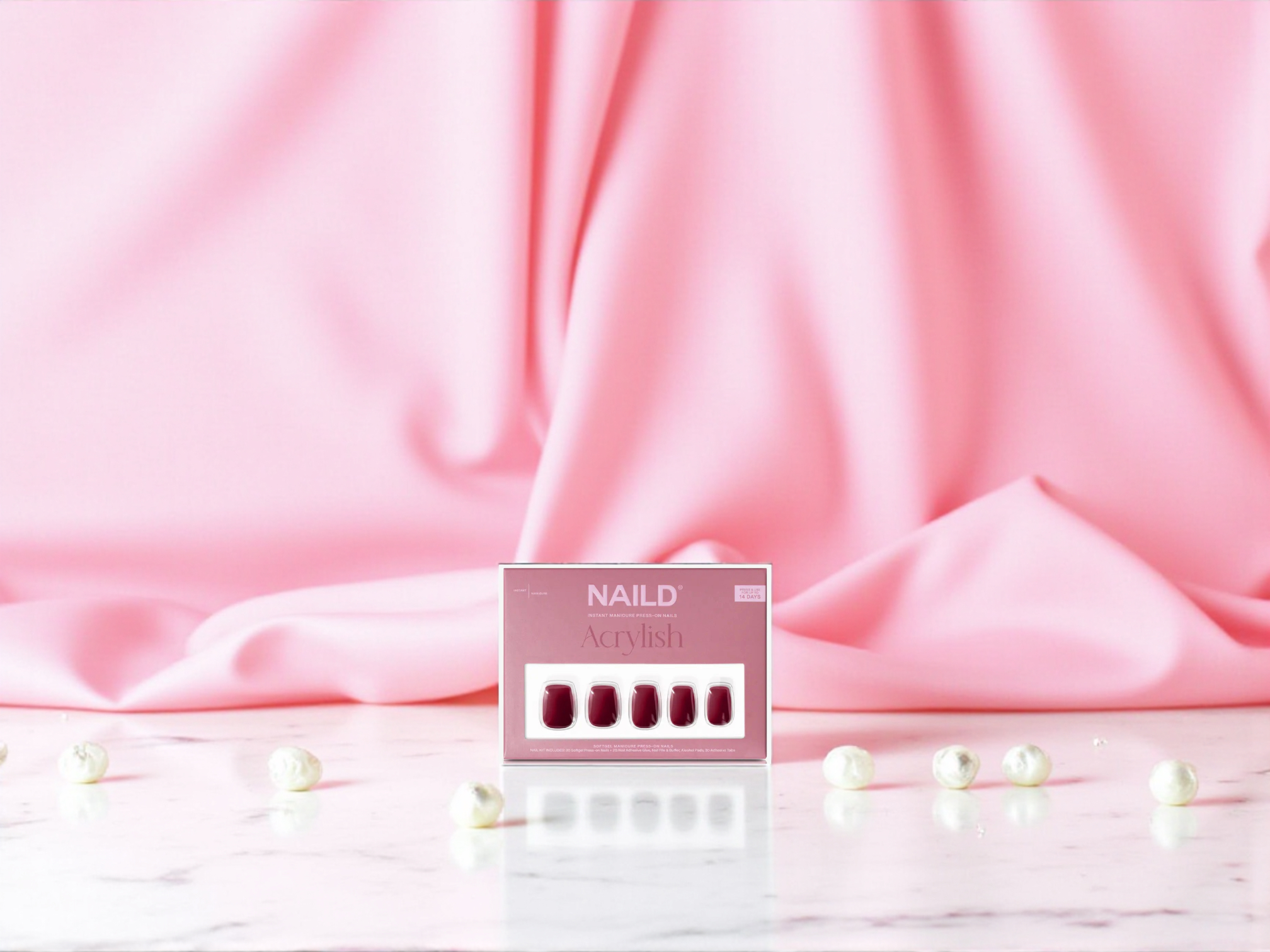 NAILD – Wine Short S Square Softgel Press-On Nails | Tiefes Weinrot, edel & zeitlos