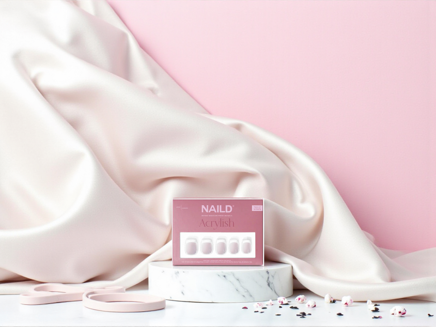 NAILD – Milky French Short S Square Softgel Press-On Nails | Klassisch, natürlich & elegant