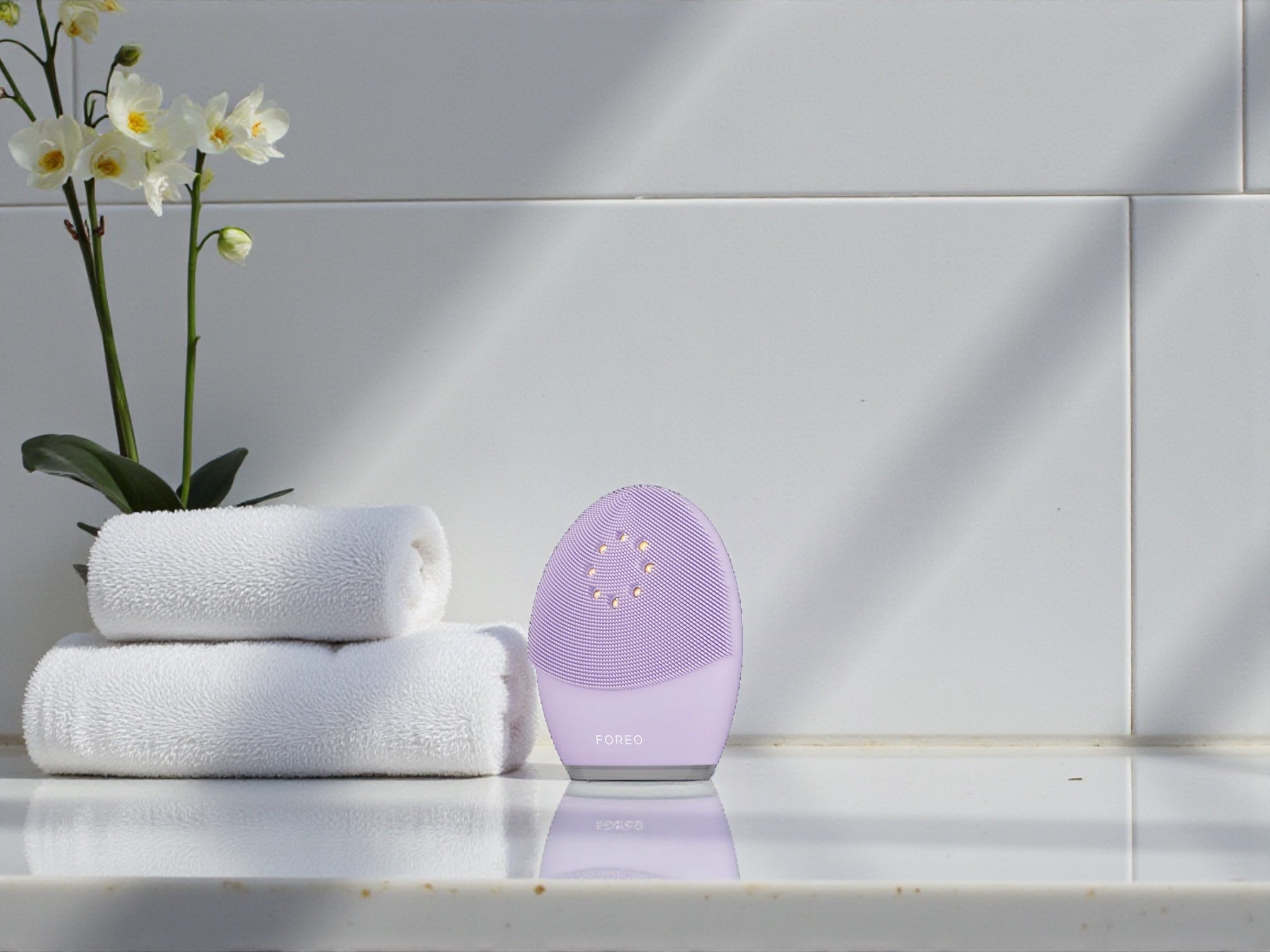 Foreo Luna 3 Plus Thermo-Gesichtsreinigungsgerät