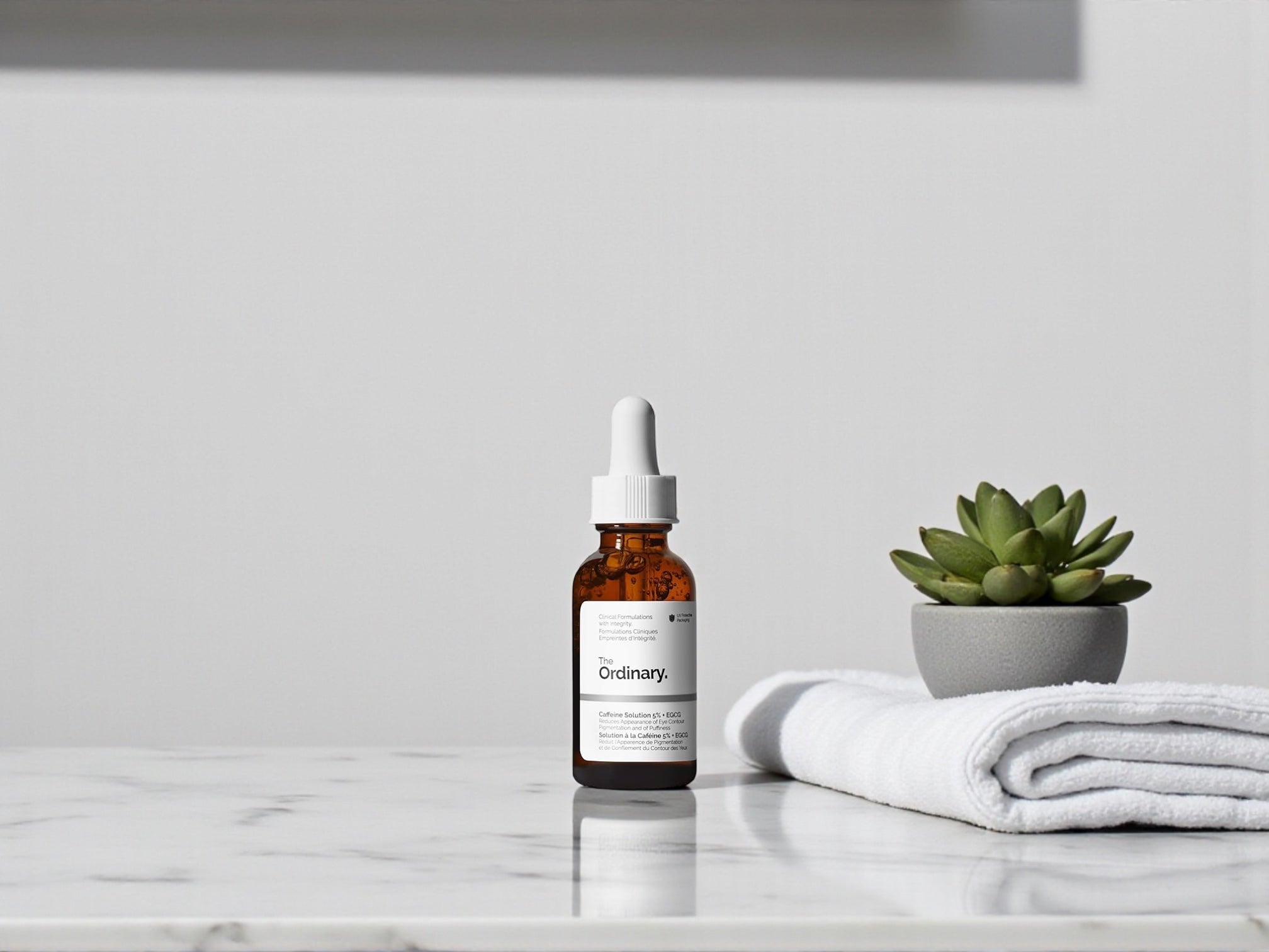The Ordinary Caffeine Solution 5% + EGCG 30ml – Augenserum gegen Augenringe & Schwellungen | Erfrischende Pflege