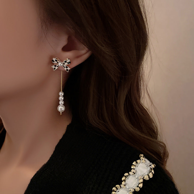 Women's New Pearl Bow Earrings by Beauty Visions