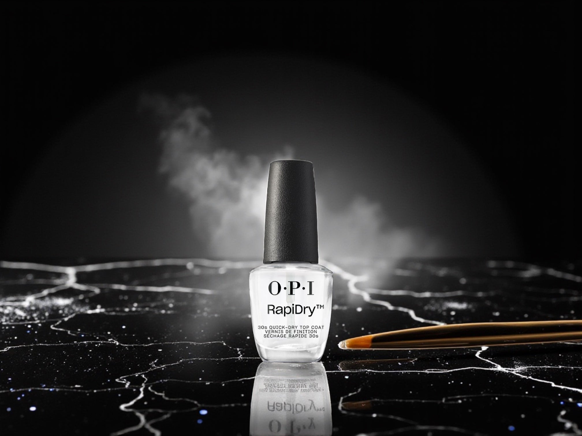OPI Rapidry Top Coat 15 ml – Fast-drying top coat with a glossy finish