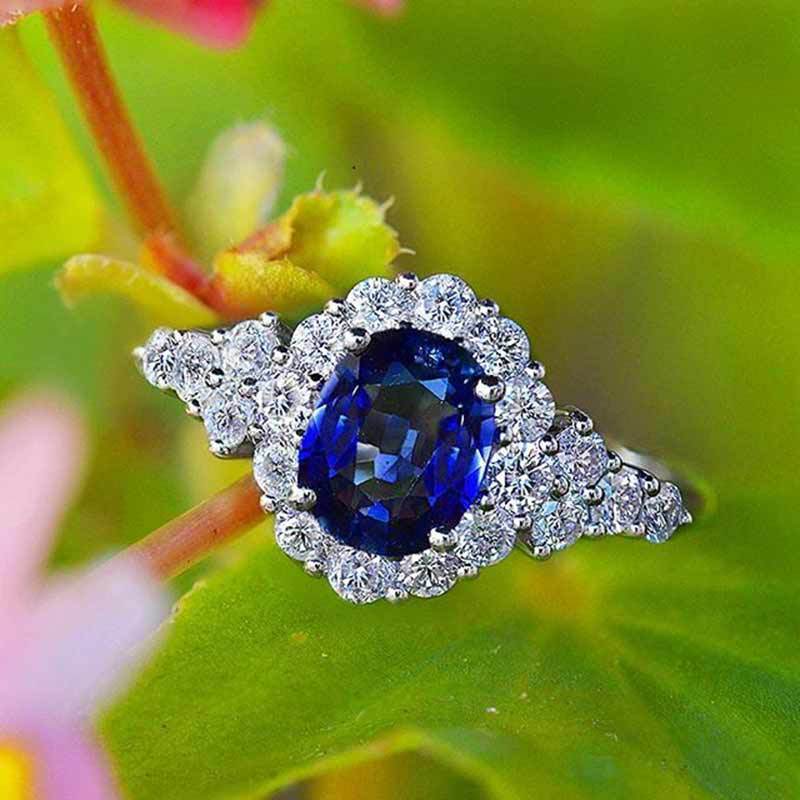 Hochwertiger Damenring mit Blauem Zirkon Beauty Visions