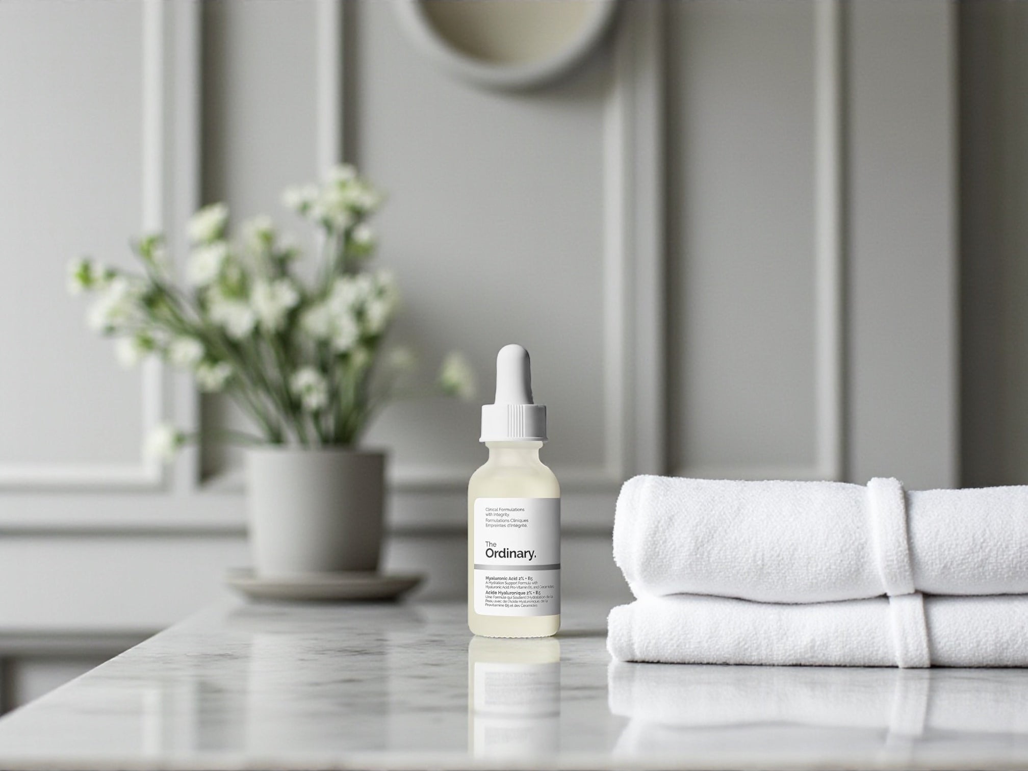 The Ordinary Hyaluronic Acid 2% + B5 – Feuchtigkeitsspendendes Serum für pralle & glatte Haut ( 60ml )