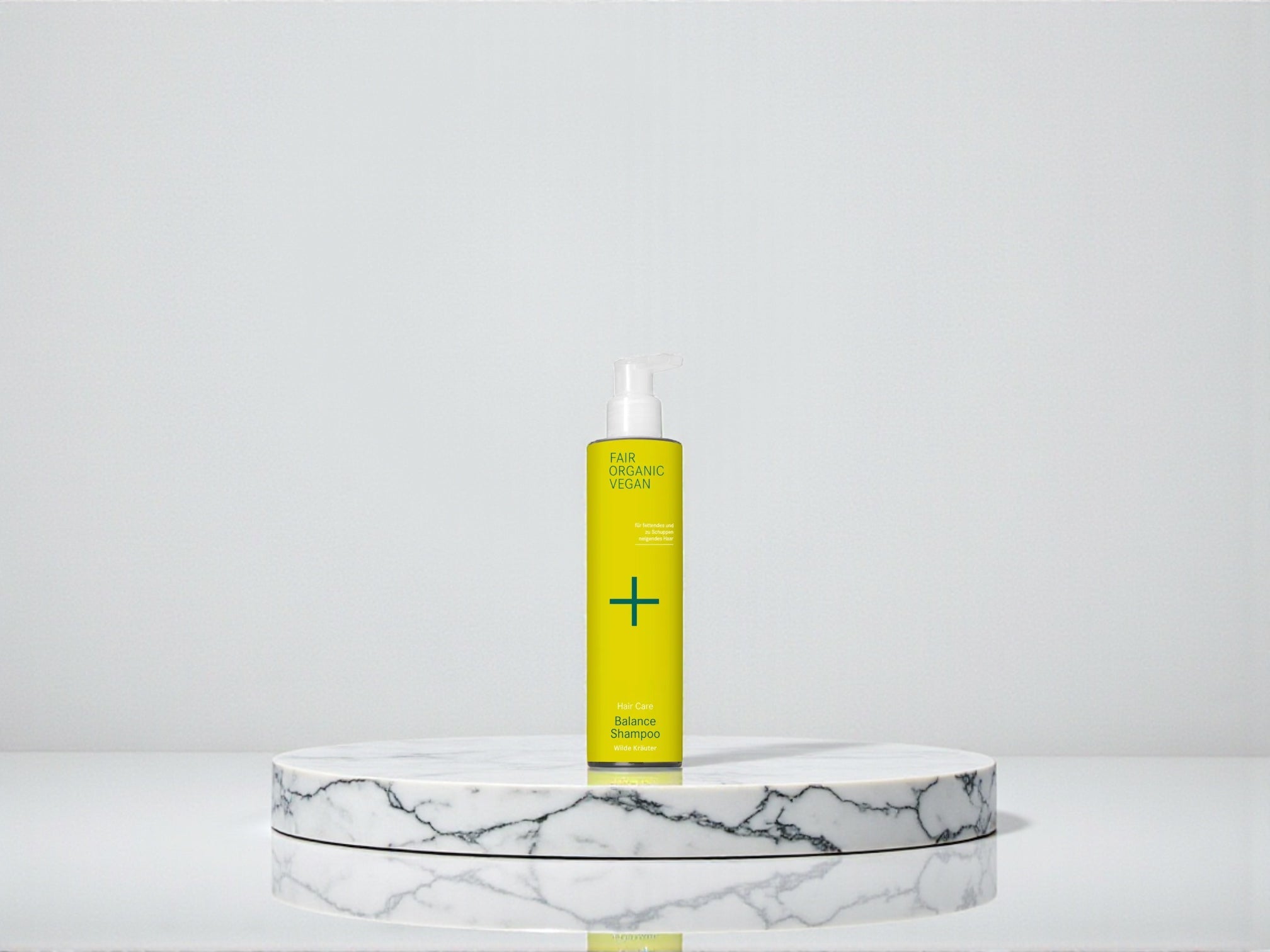 i+m Wilde Kräuter Balance Shampoo 250ml