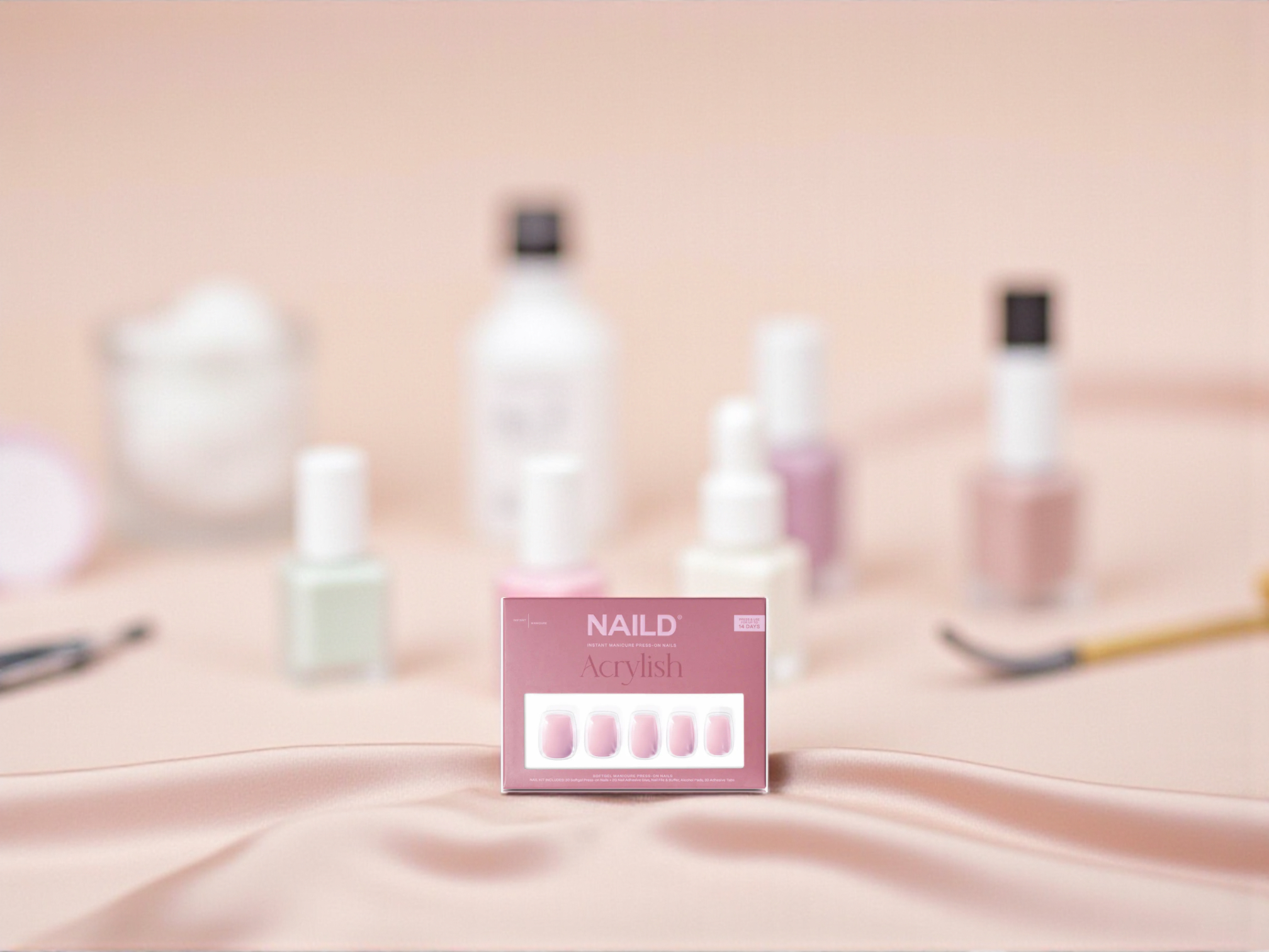NAILD – Blush Short S Square Softgel Press-On Nails | Zartrosa, stilvoll & natürlich elegant