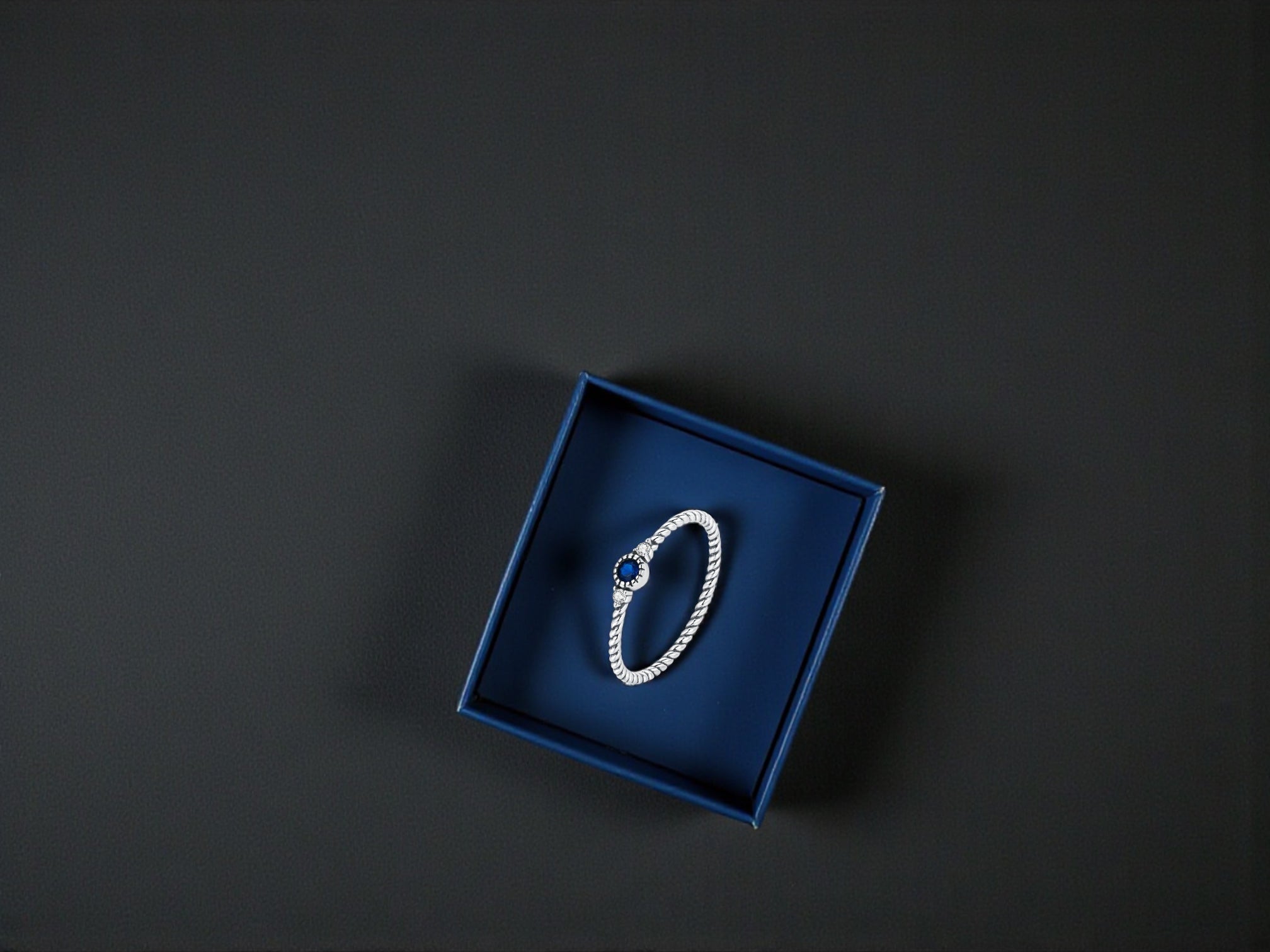 Mysterious Blue Ring In 925 Sterling Silversimple Yet Vintage