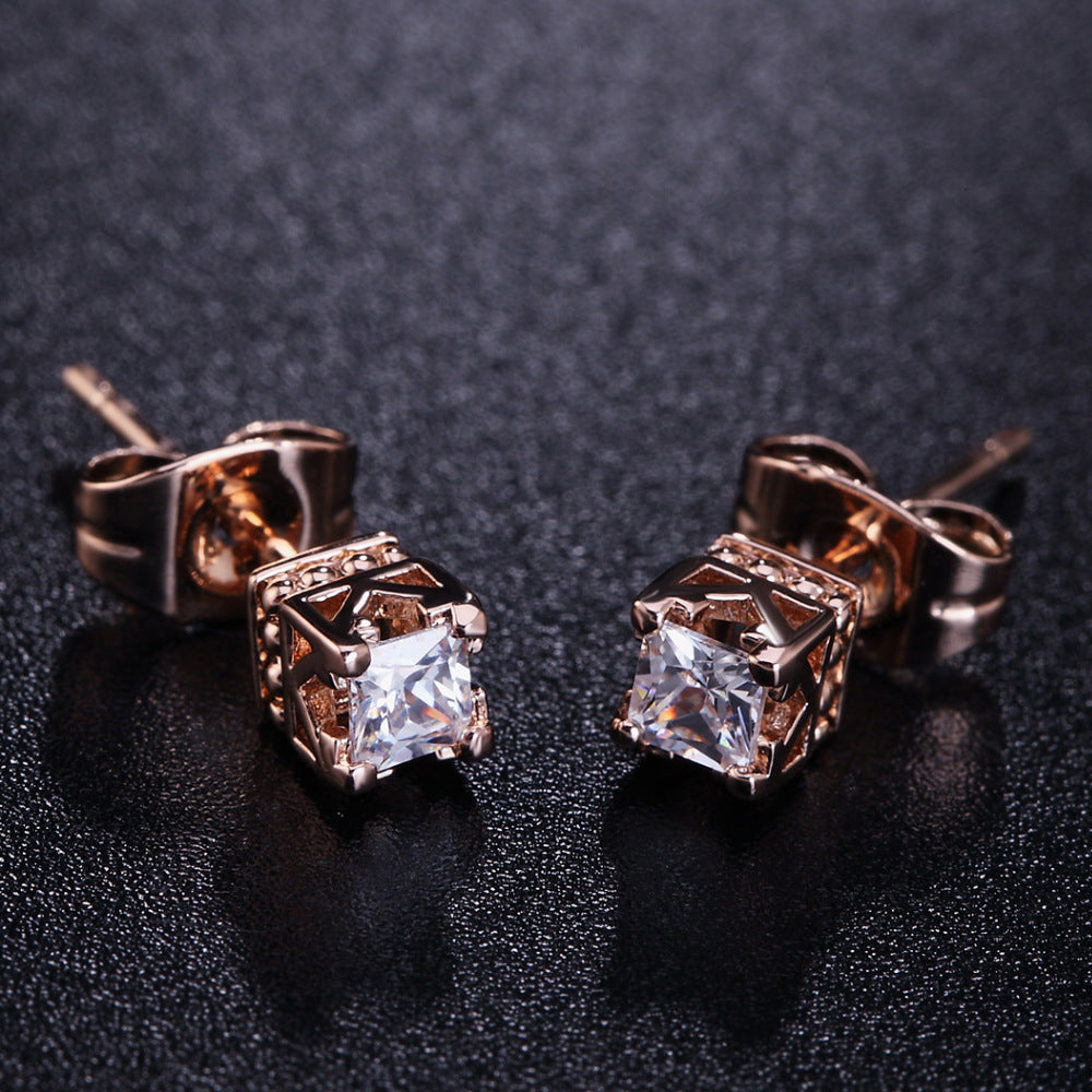 "Four-claw Stud Earrings Zircon Micro-inlaid White Gold Plated" - Beauty Visions