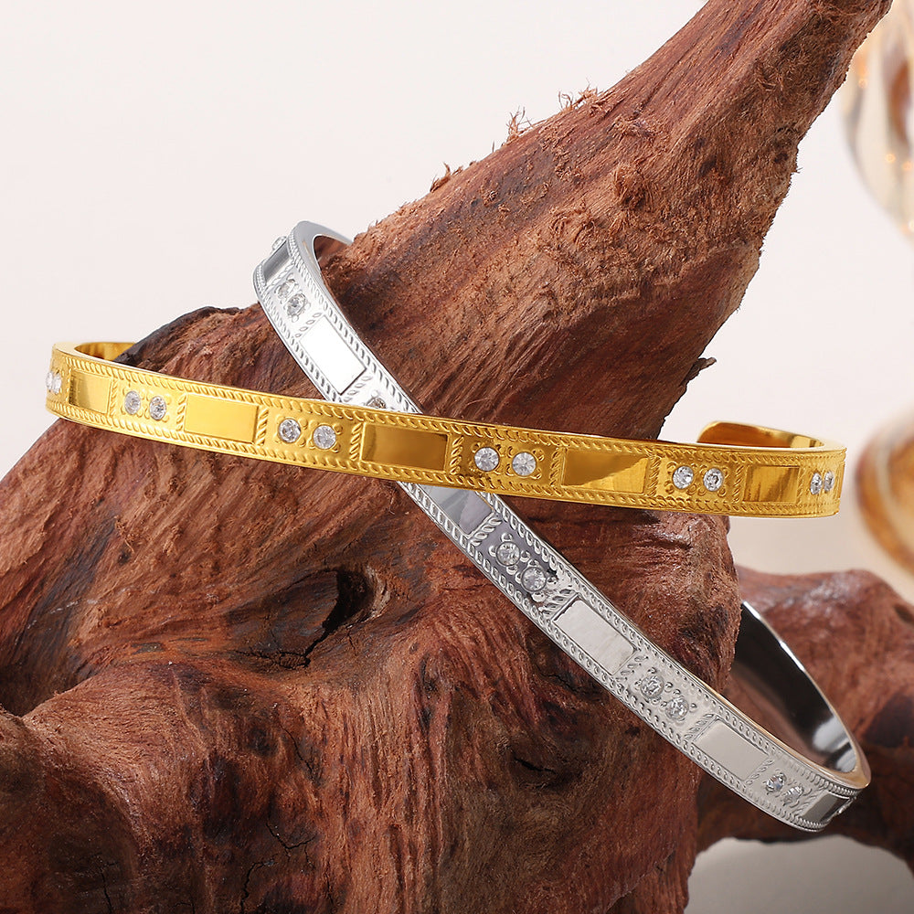 Buckle Cuff – Verstellbares Edelstahl-Armband | Beauty Visions