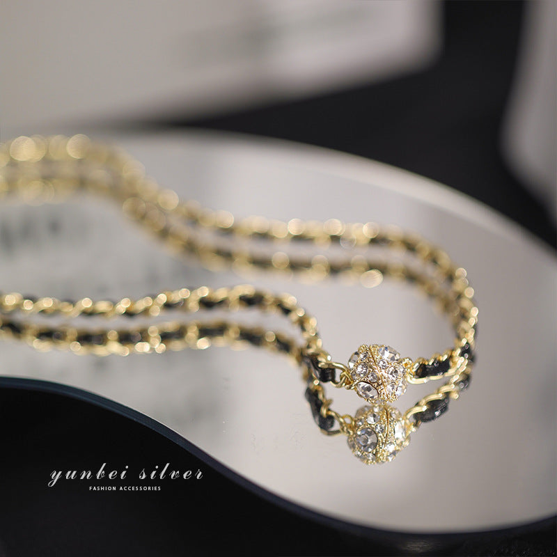 "Retro Elegant Leather Winding Chain" Beauty Visions