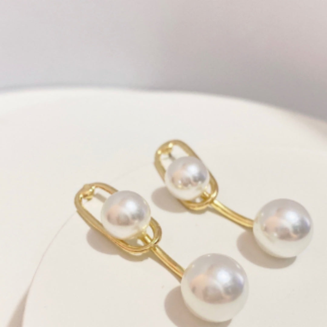 Light Luxury Minority Design Stud Earrings