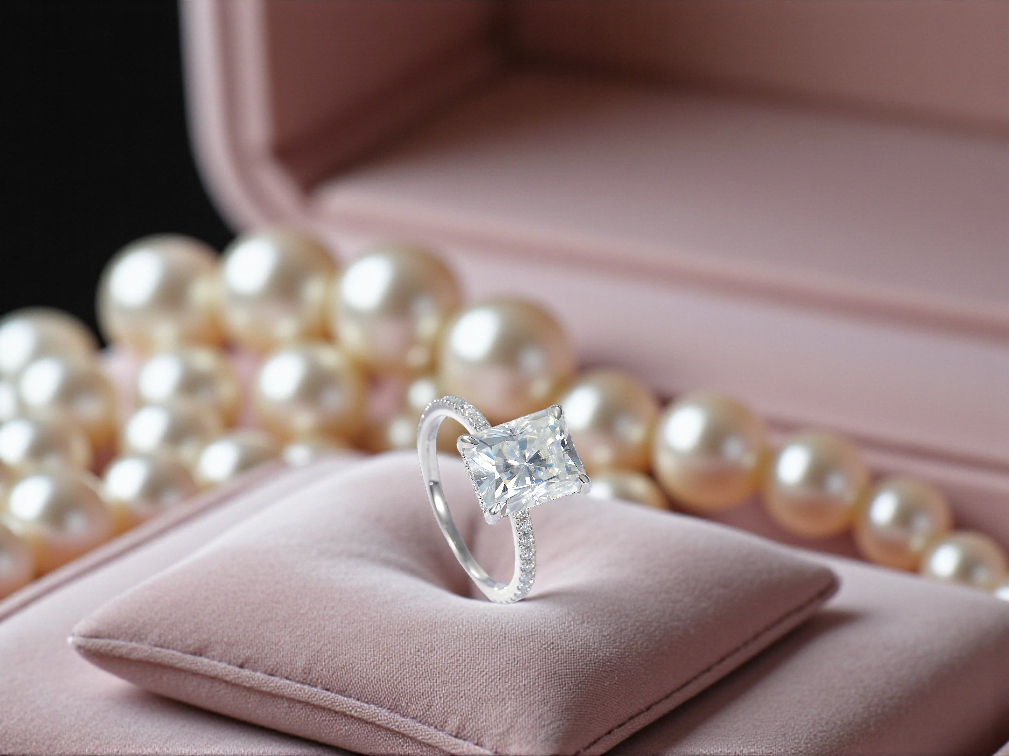 4 Karat Radiant925 Silber Moissanit-Ring