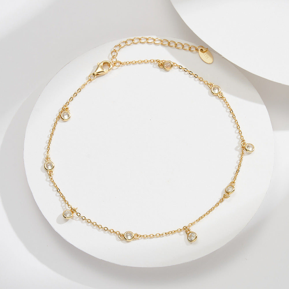 Filigranes Zirkonia-Fußkettchen – verstellbar, Gold- oder Platin-Finish